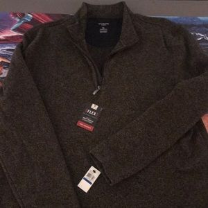 Men’s Van Heusen 3/4 zip top